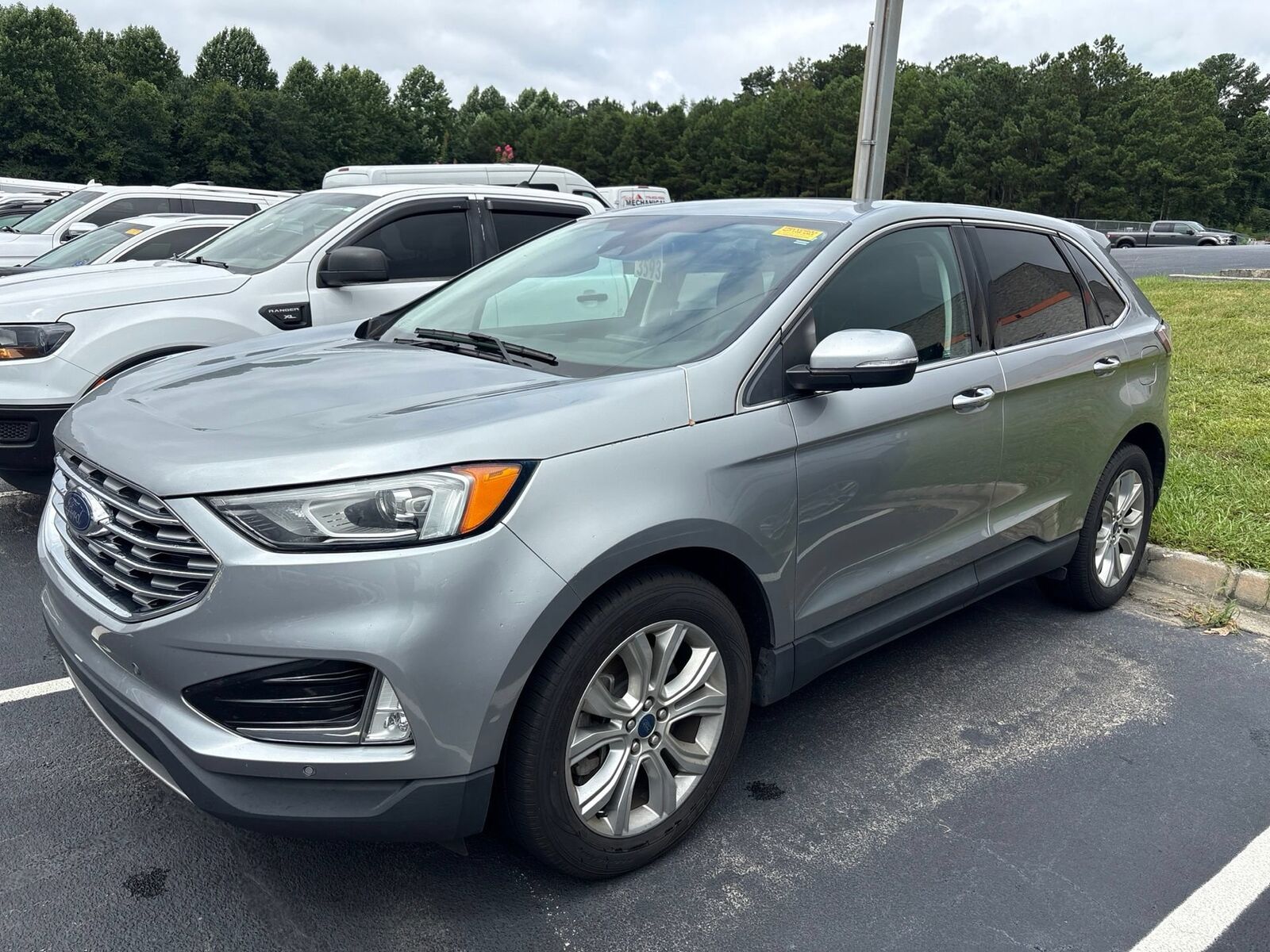 2022 FORD Edge