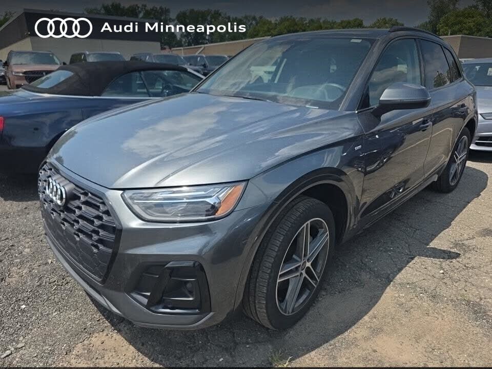 2023 AUDI Q5 e