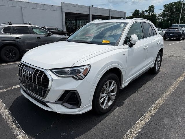 2024 AUDI Q3