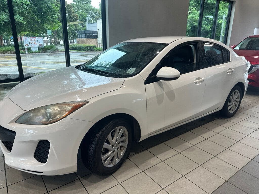 2012 MAZDA Mazda3