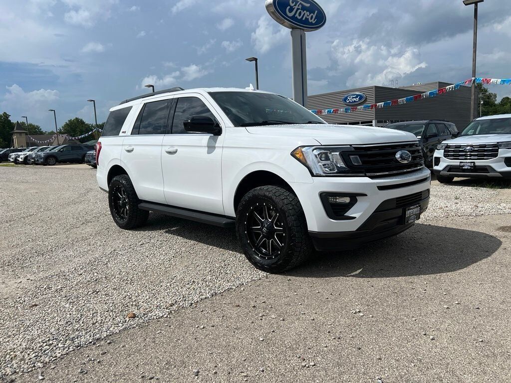 2021 FORD Expedition