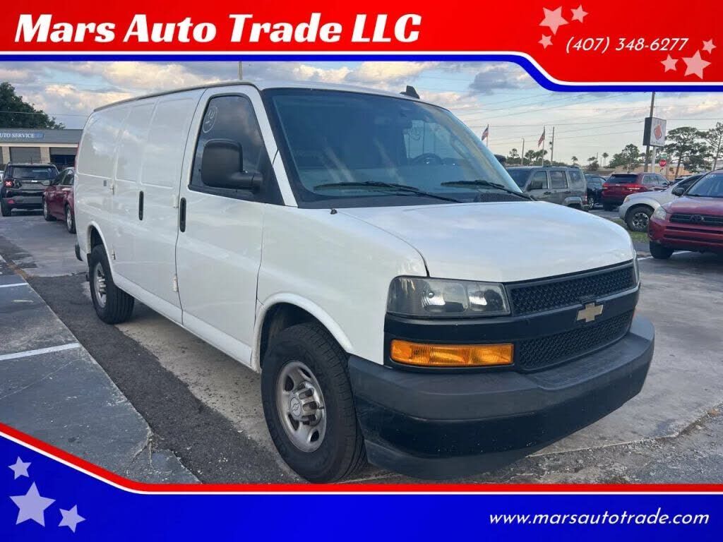 2018 CHEVROLET Express