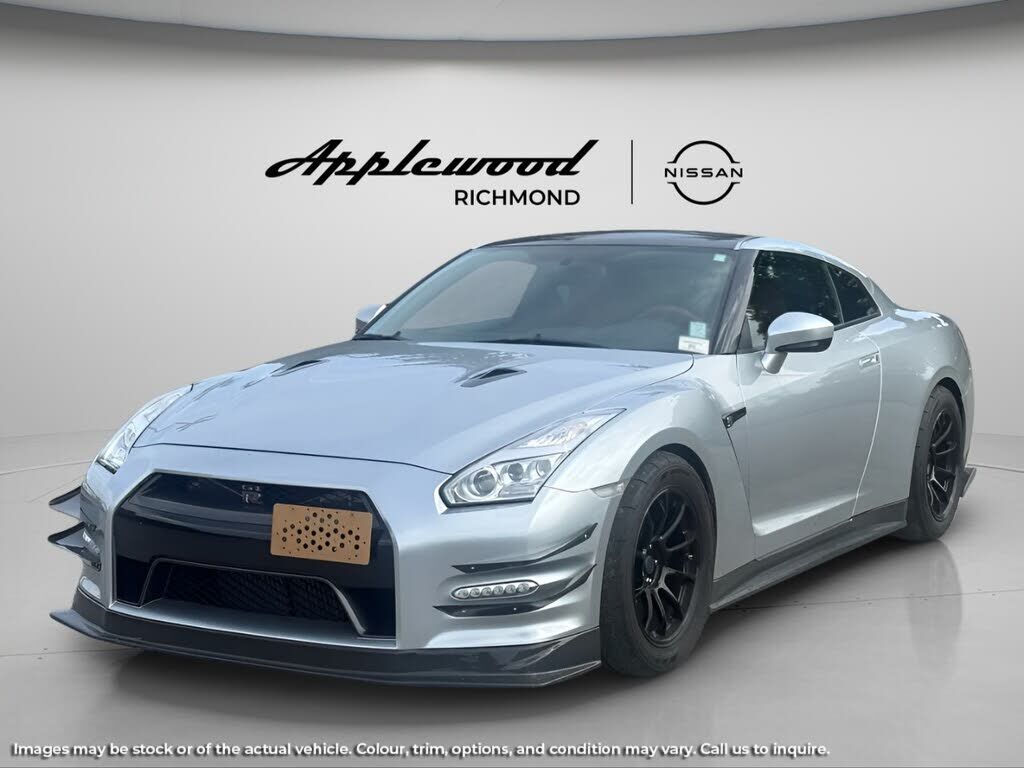 Nissan GT-R