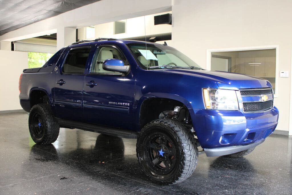 2013 CHEVROLET Avalanche