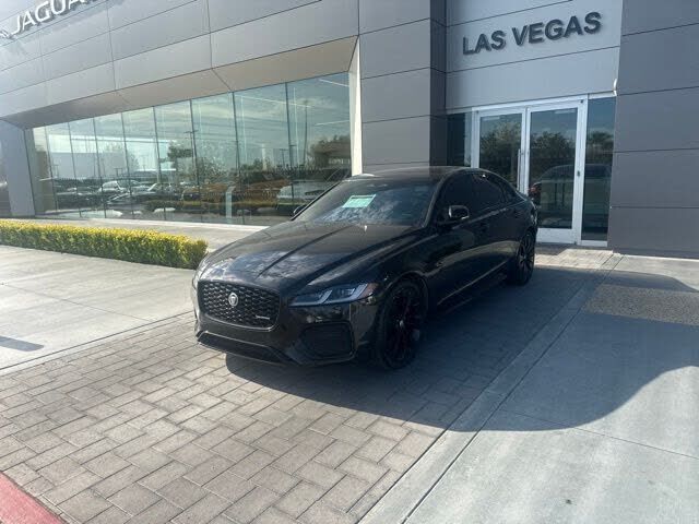2024 JAGUAR XF
