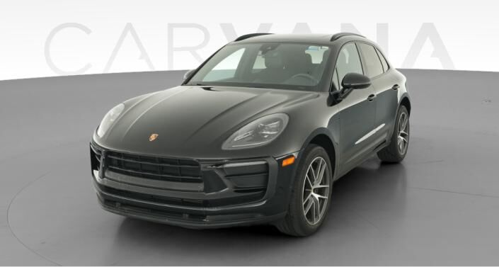 2022 PORSCHE Macan