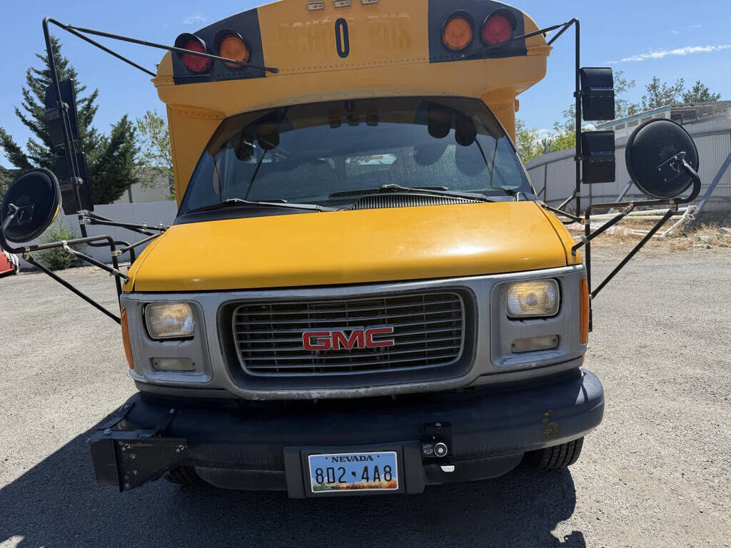 2002 GMC Savana