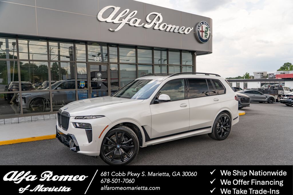 2023 BMW X7