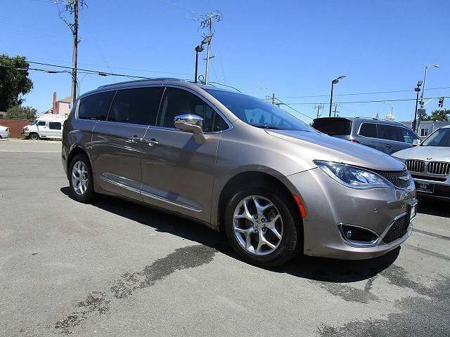2017 CHRYSLER Pacifica