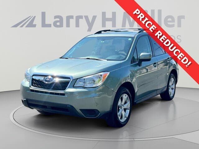 2016 SUBARU Forester