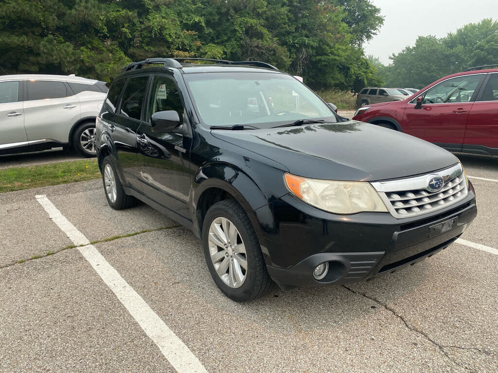2011 SUBARU Forester