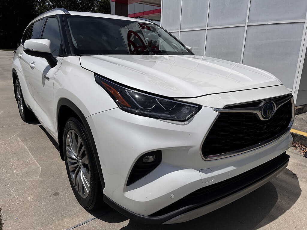 2021 TOYOTA Highlander