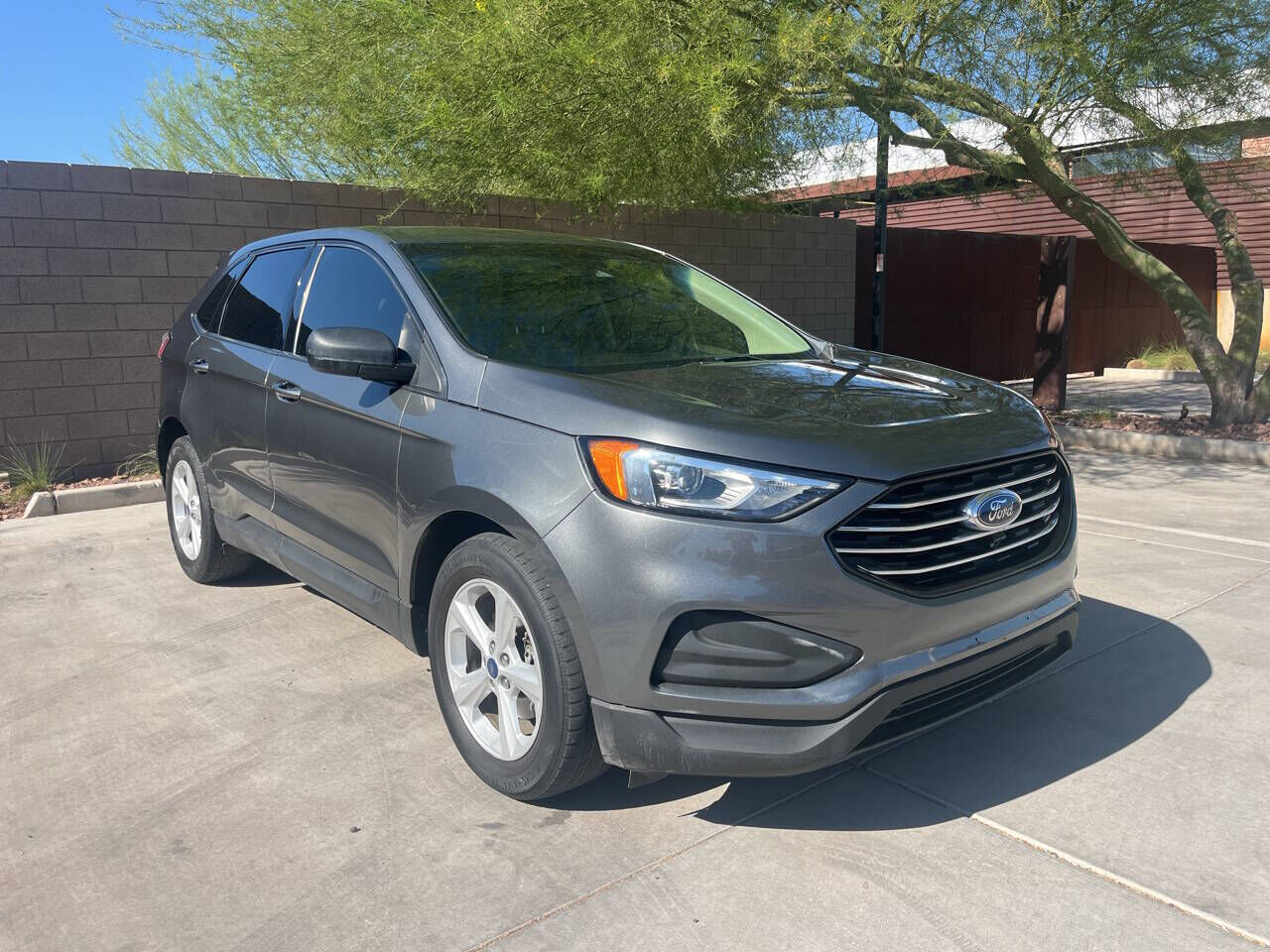 2020 FORD Edge