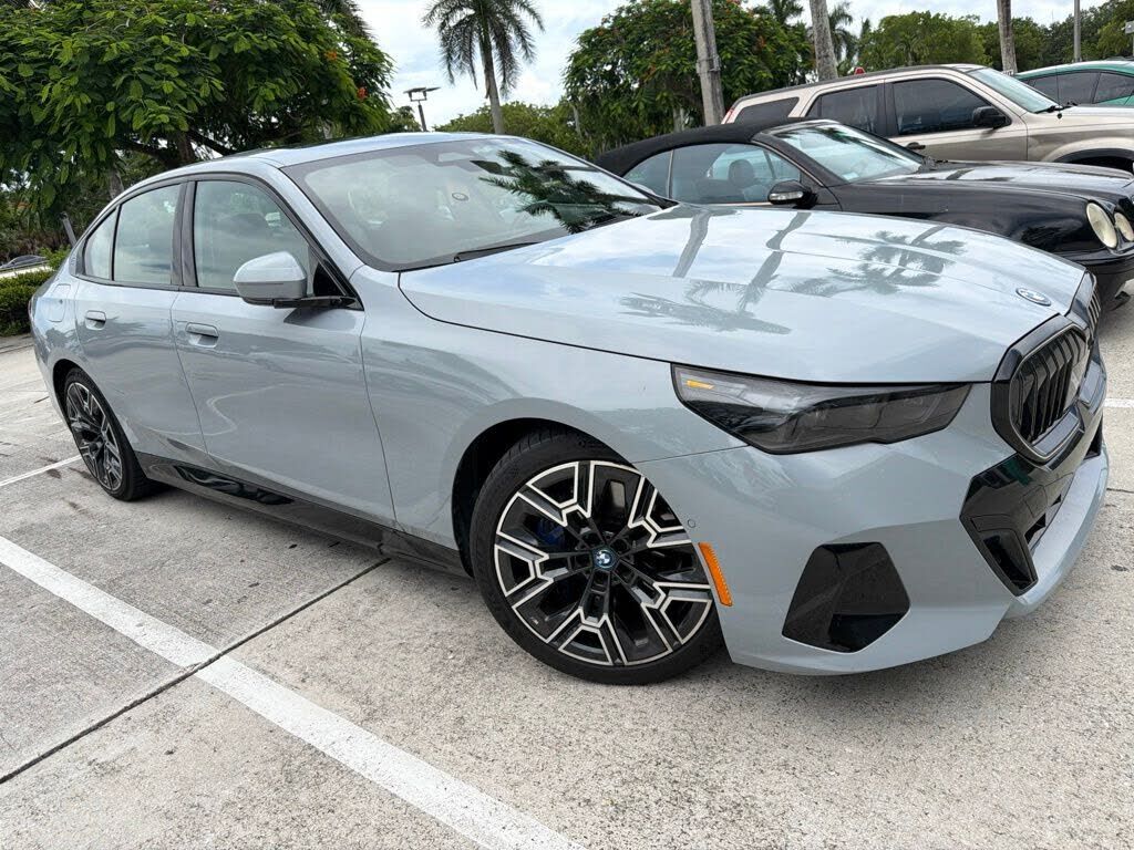2024 BMW i5
