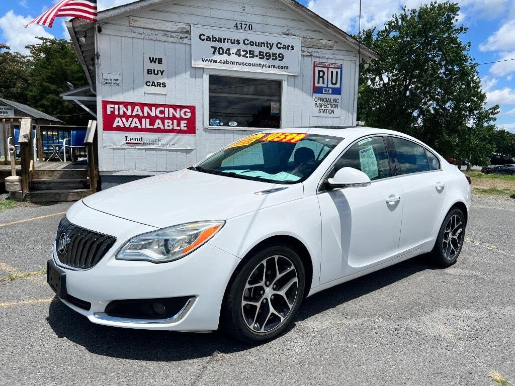 2017 BUICK Regal
