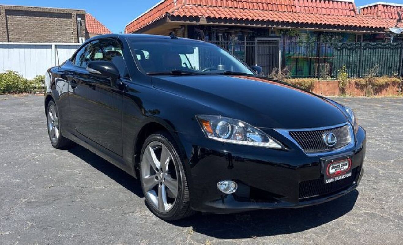 2012 LEXUS IS