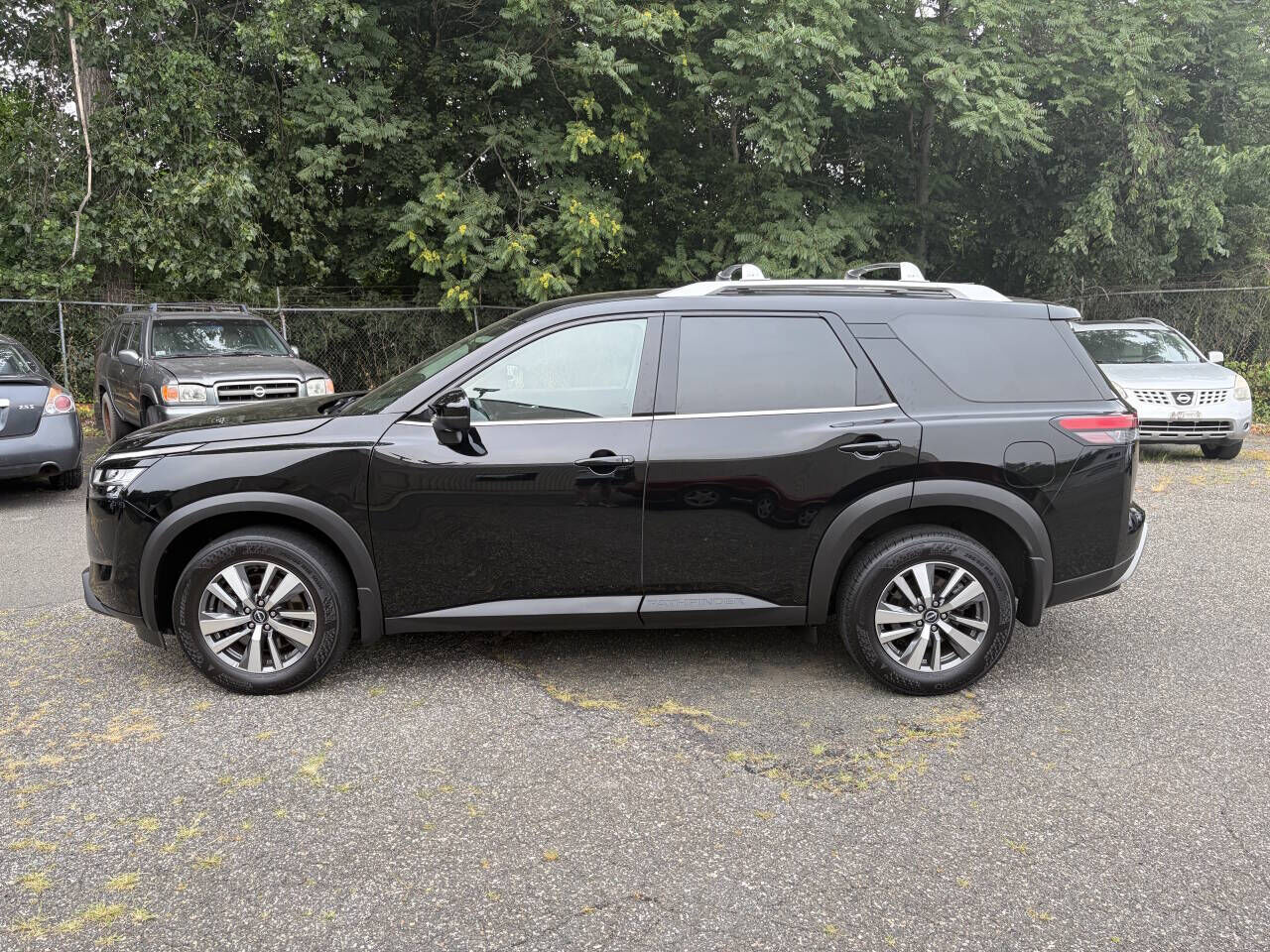 2023 NISSAN Pathfinder