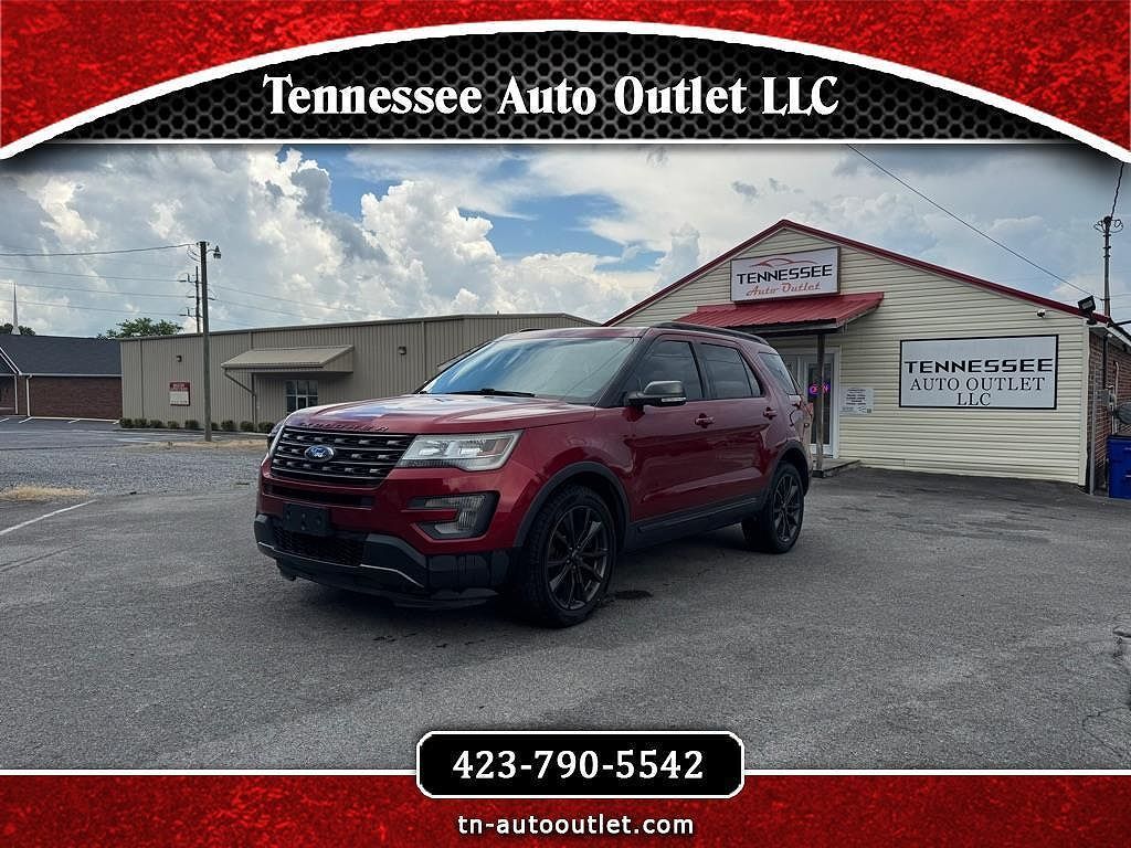 2017 FORD Explorer