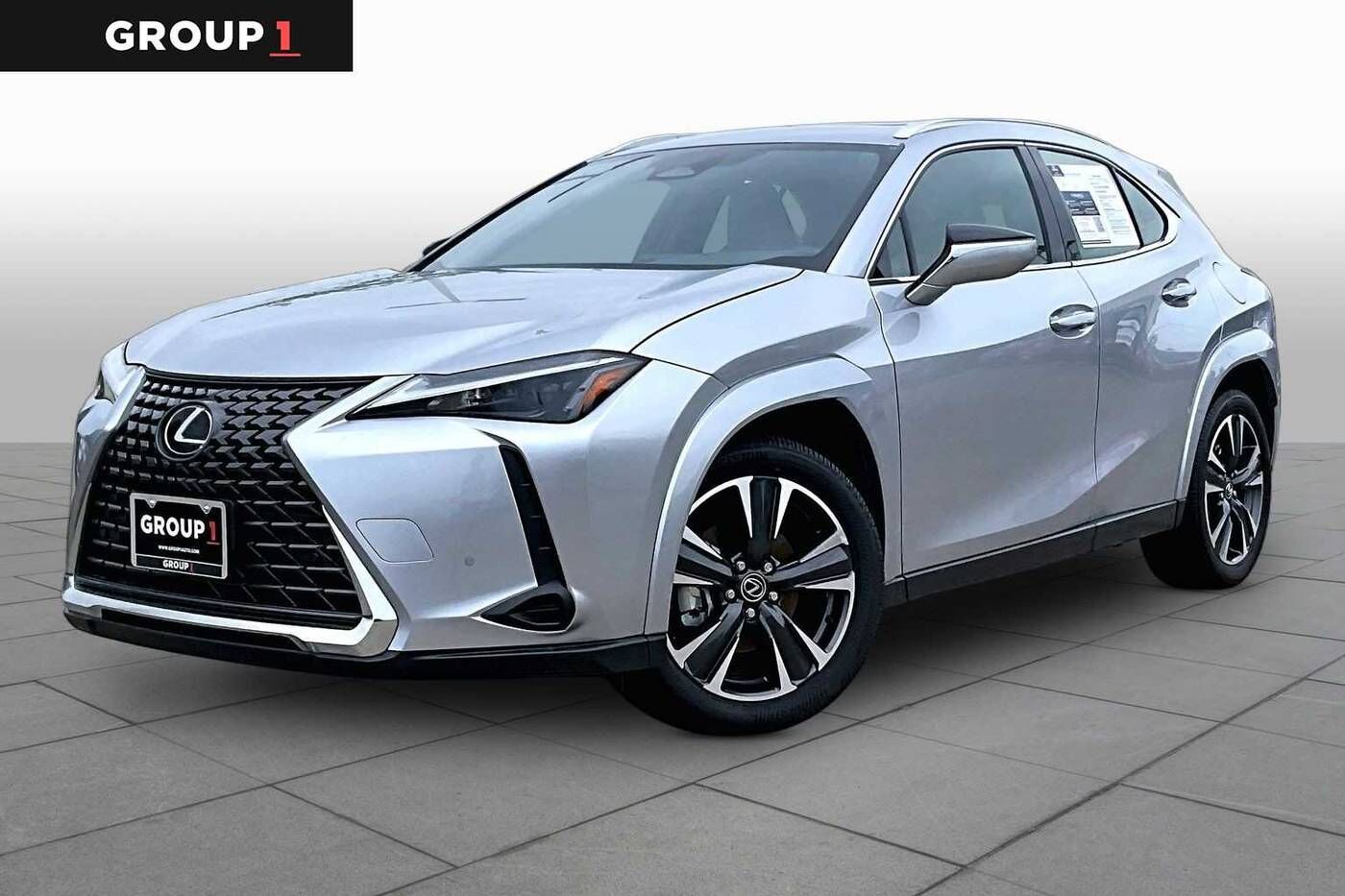 2025 LEXUS UX