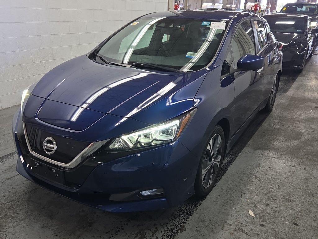 2022 NISSAN Leaf
