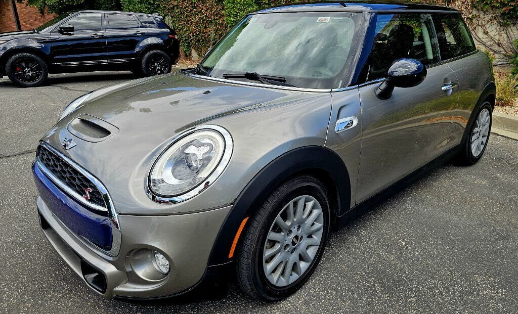2017 MINI Hardtop