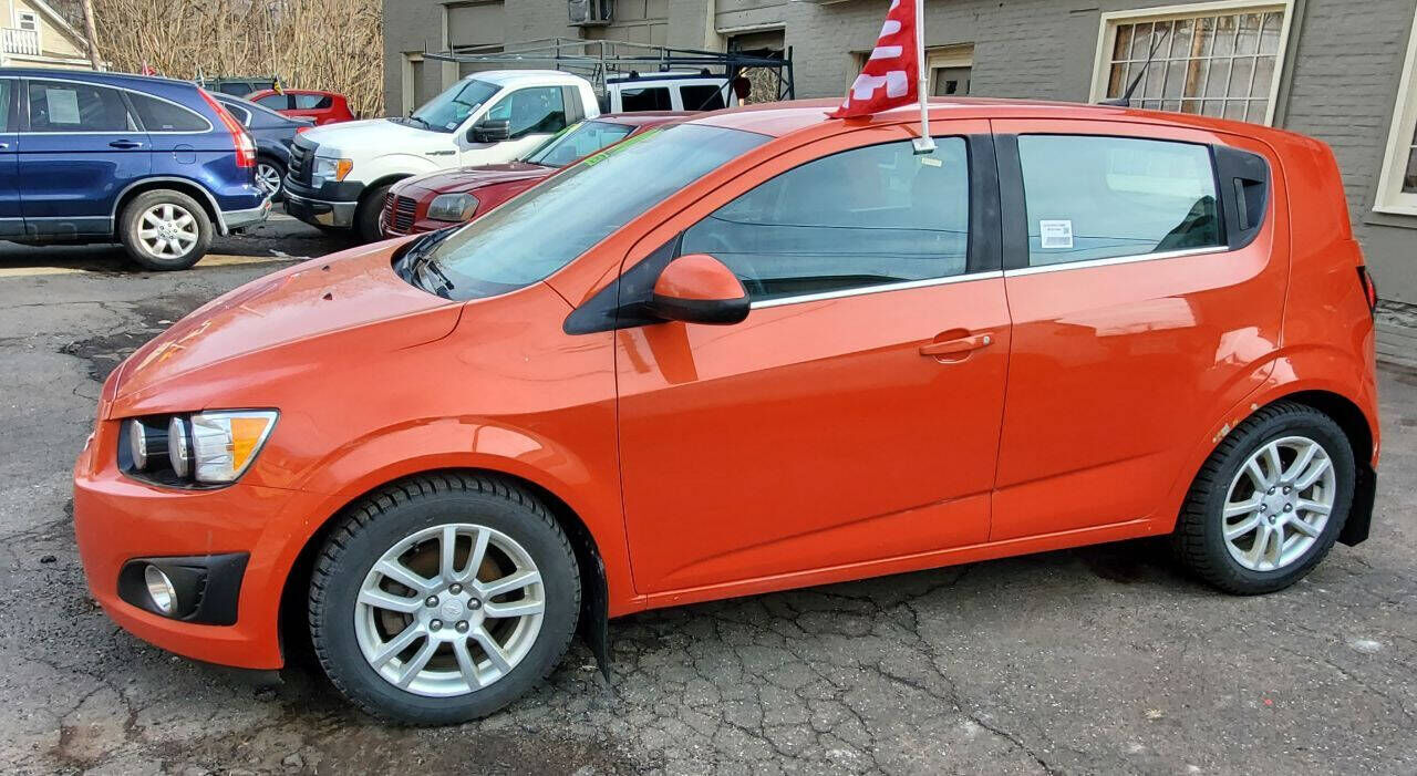 2013 CHEVROLET Sonic