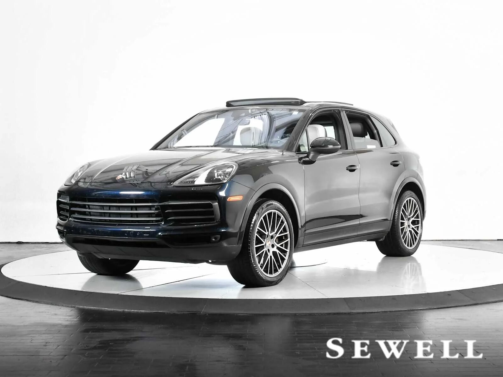 2023 PORSCHE Cayenne
