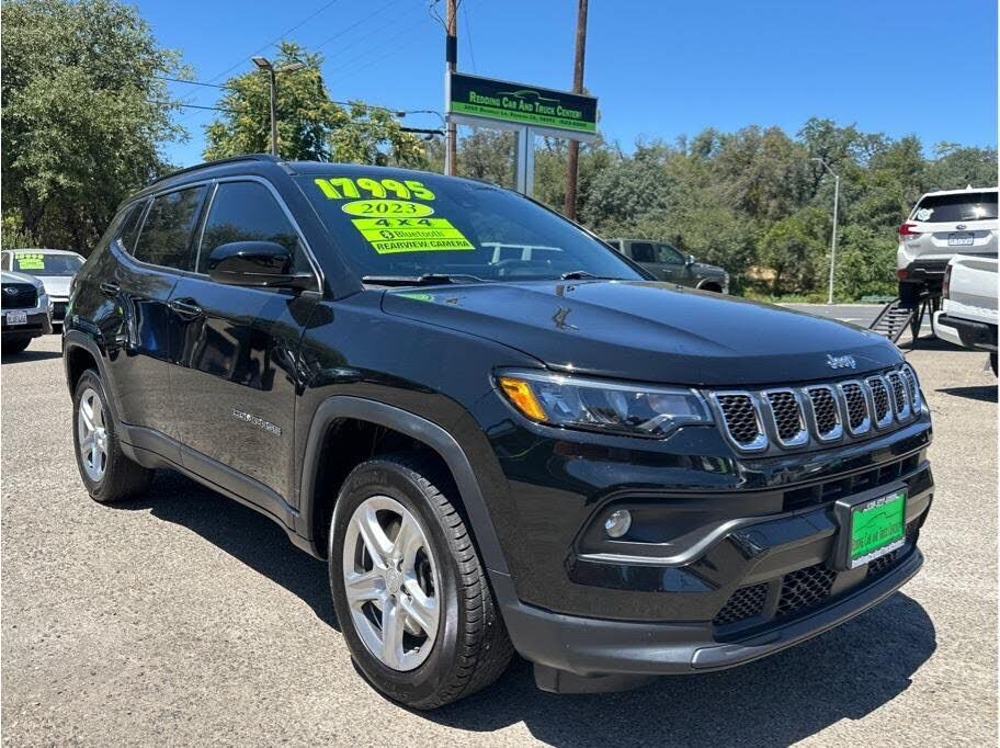 2023 JEEP Compass