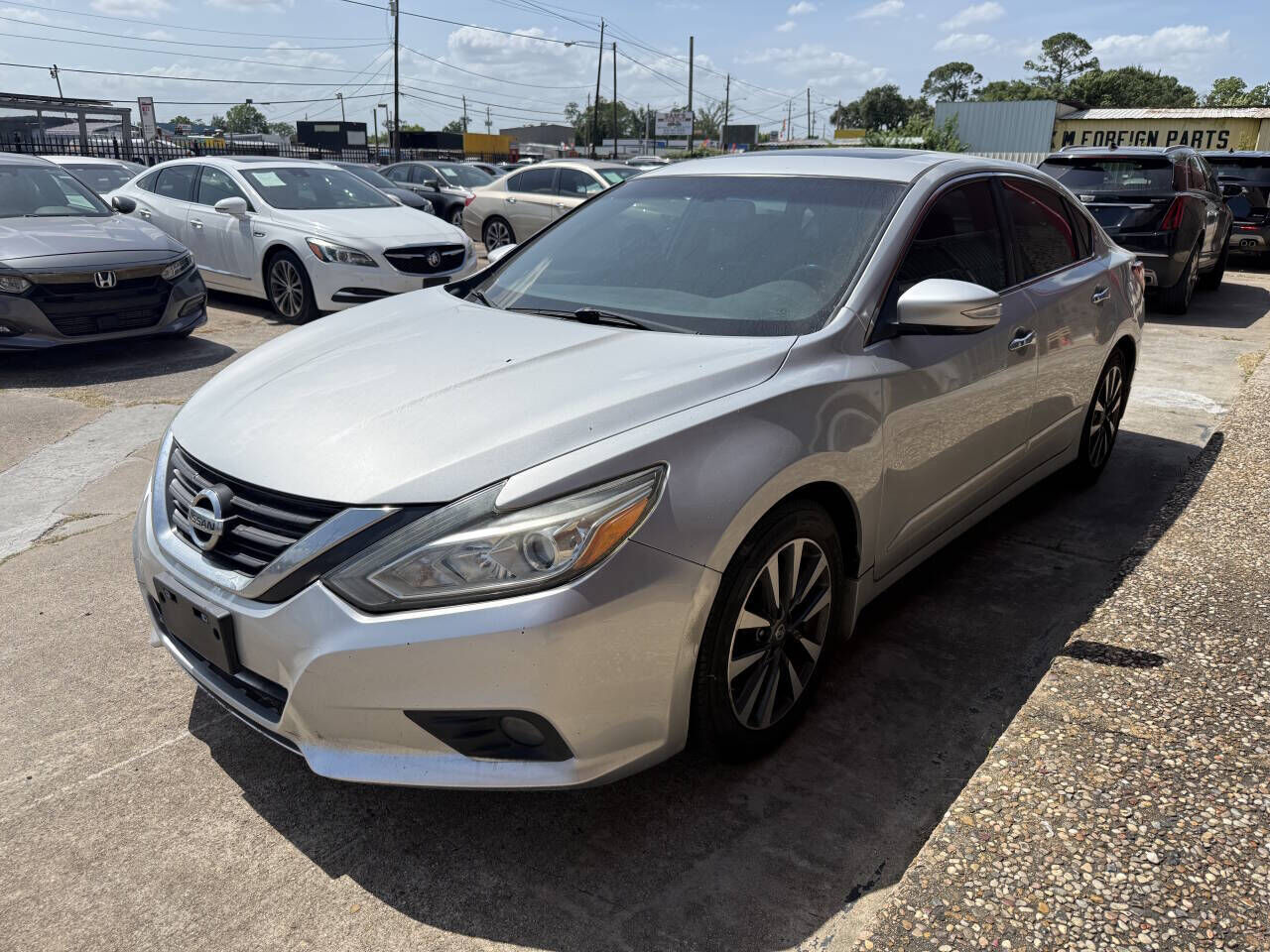 2017 NISSAN Altima