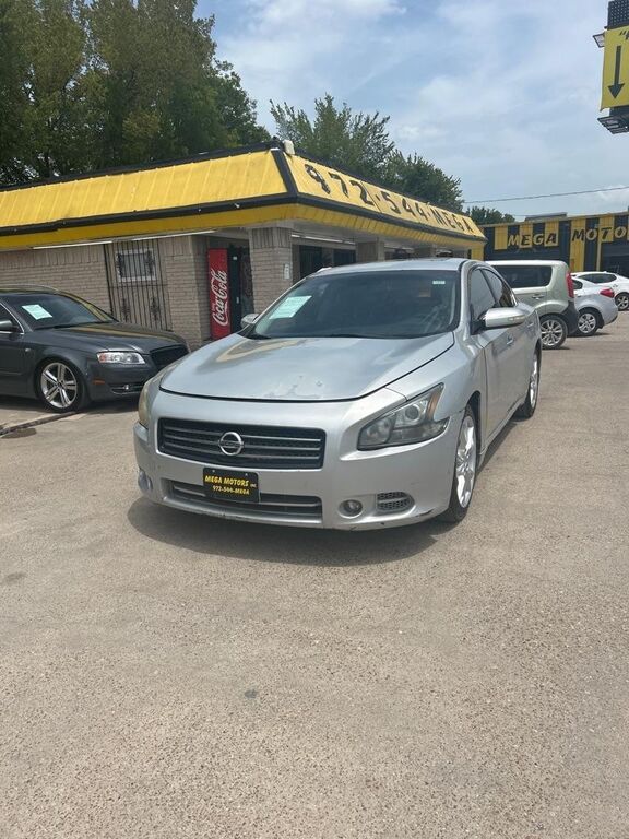2012 NISSAN Maxima
