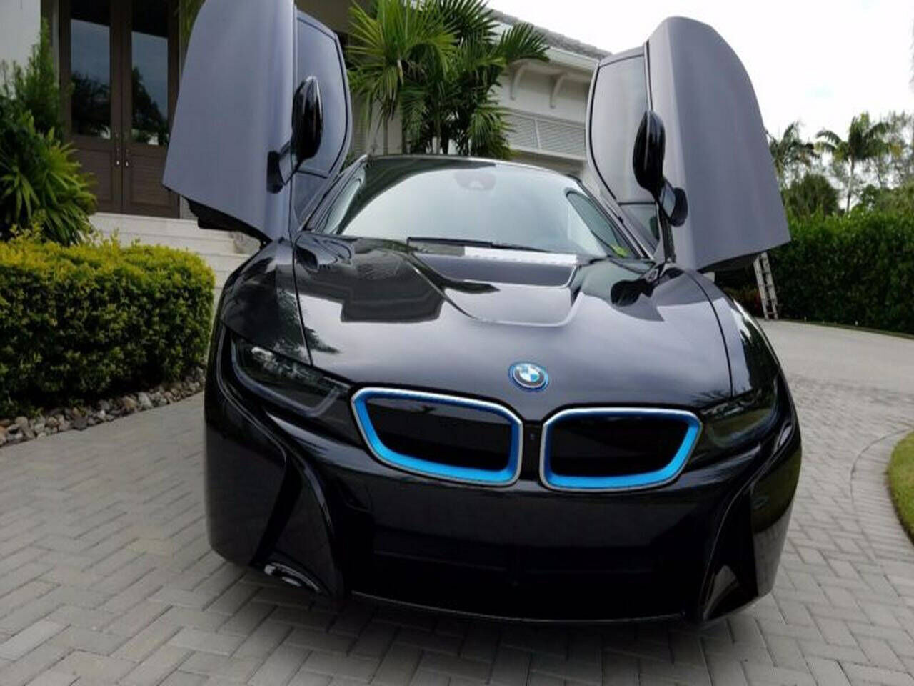 2014 BMW i8
