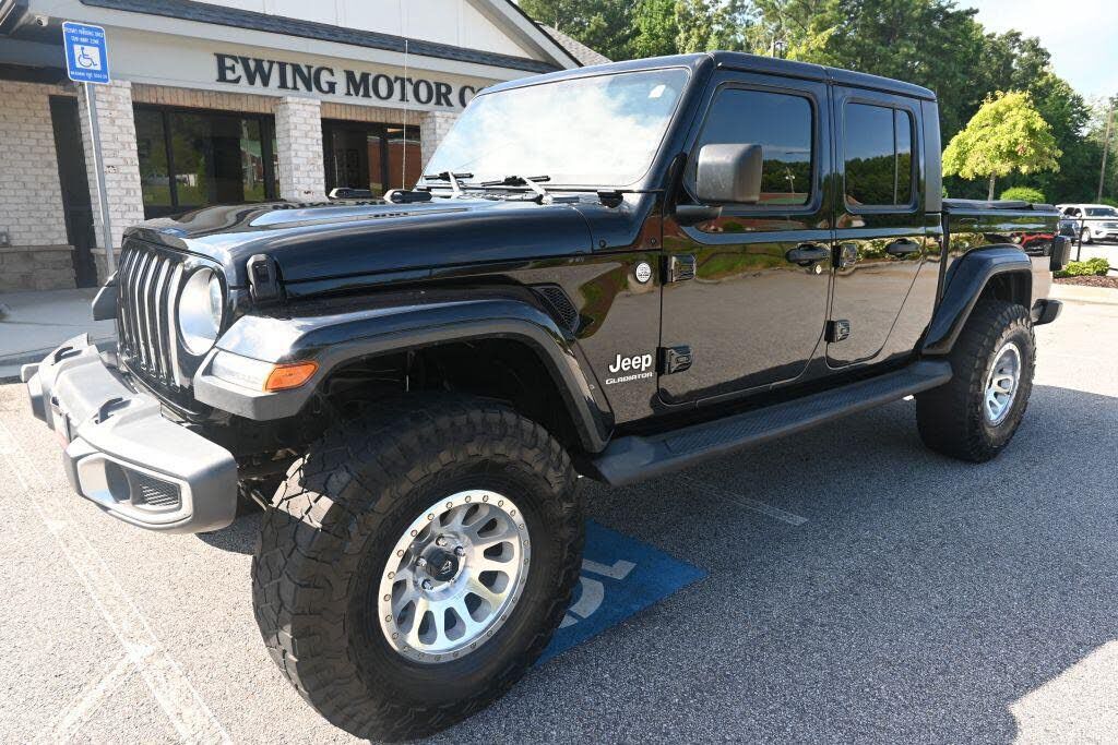 2020 JEEP Gladiator