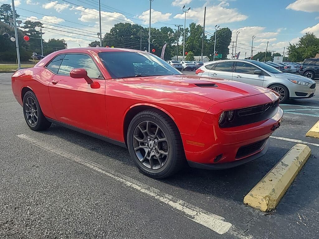 2018 DODGE Challenger