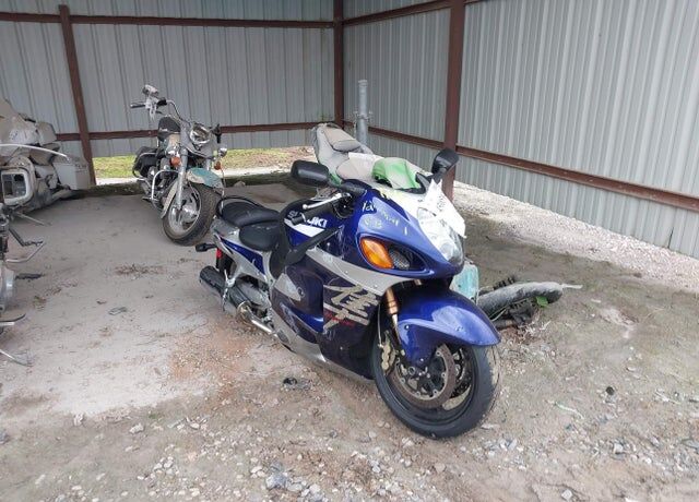 2004 SUZUKI GSX1300RK