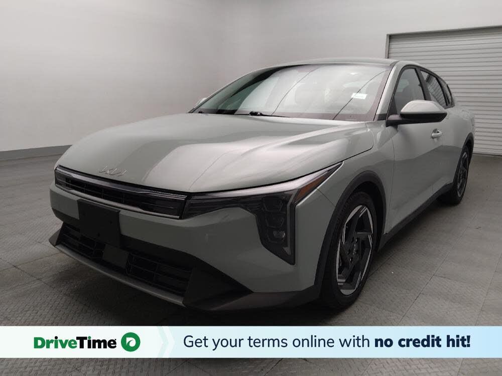 2025 KIA K4