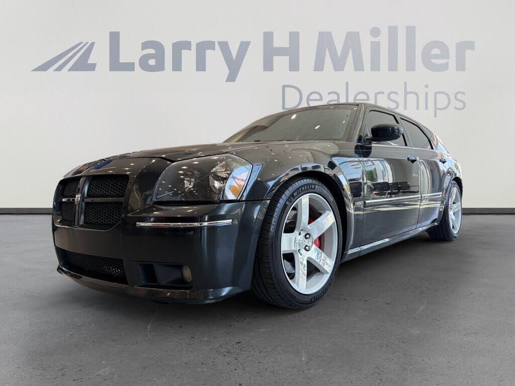 2006 DODGE Magnum