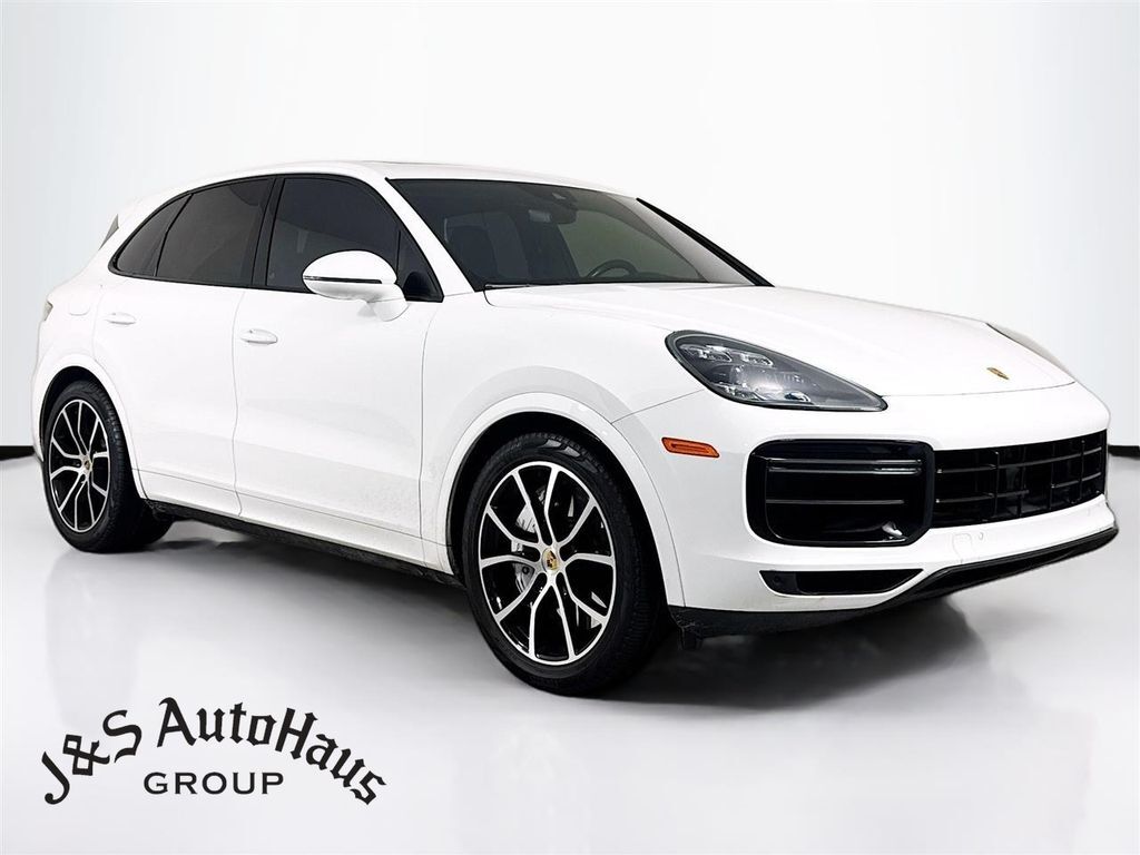 2021 PORSCHE Cayenne