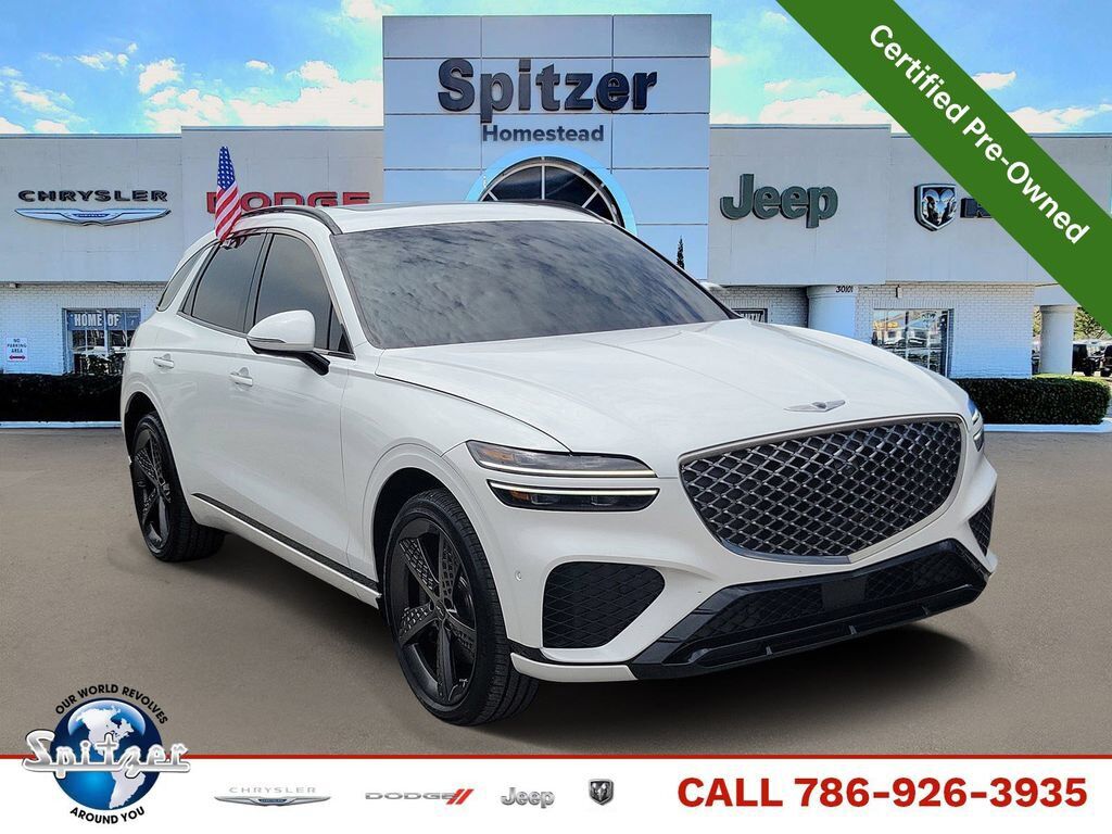 2025 GENESIS GV70