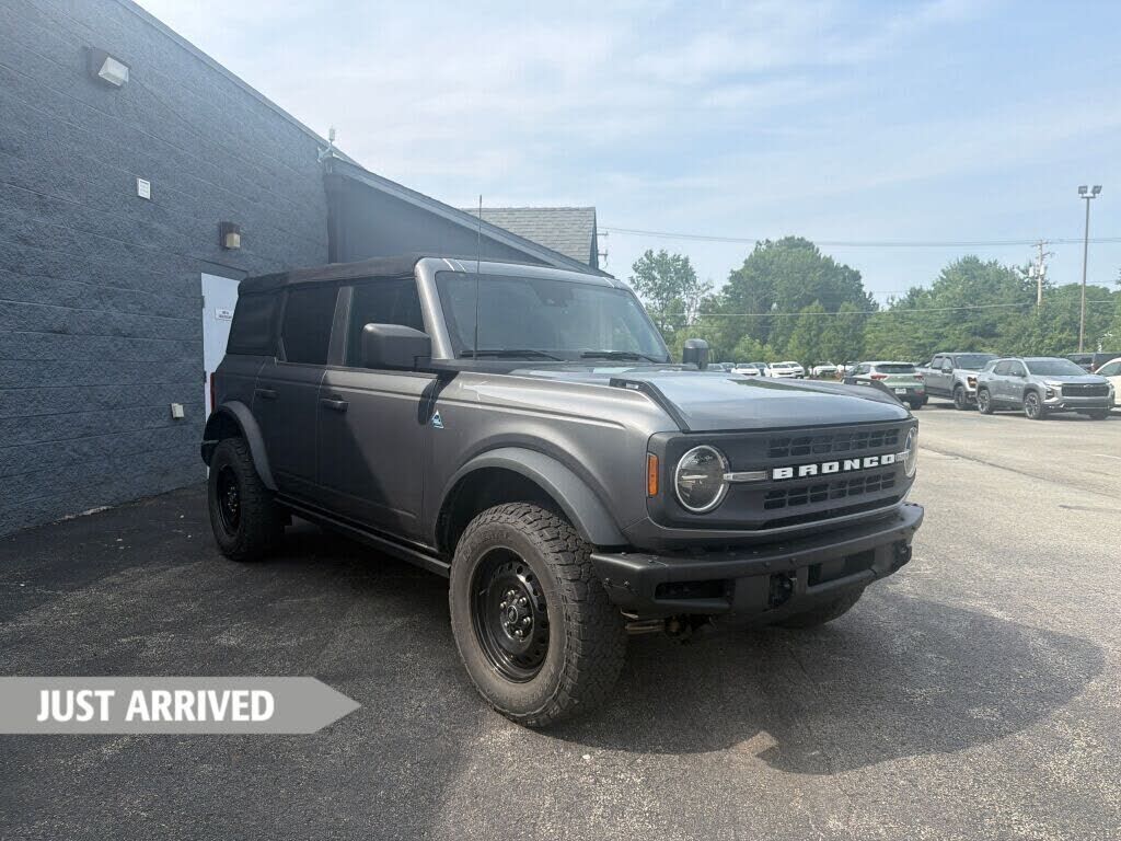 2021 FORD Bronco
