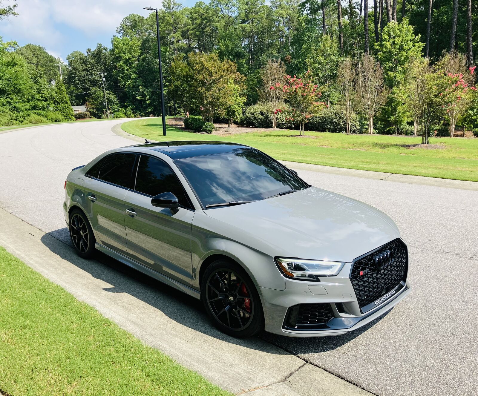 2019 AUDI RS3