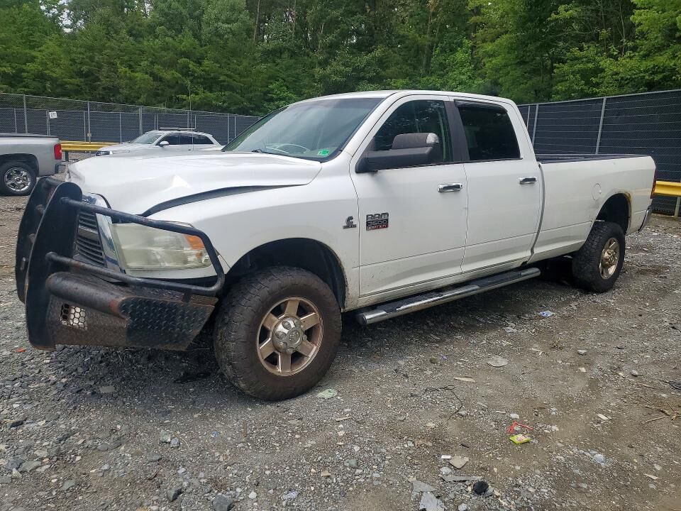 2011 DODGE Ram