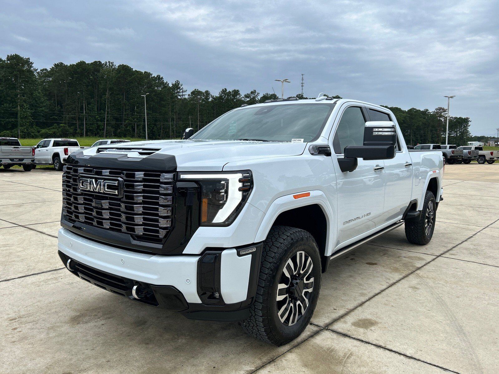 2026 GMC Sierra HD