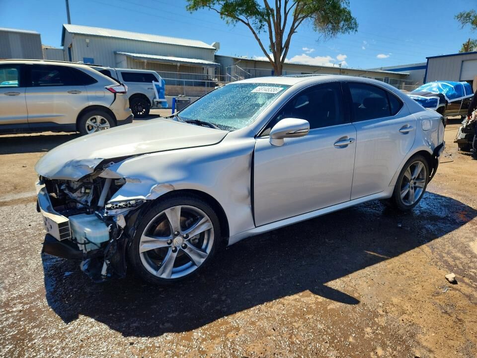 2011 LEXUS IS