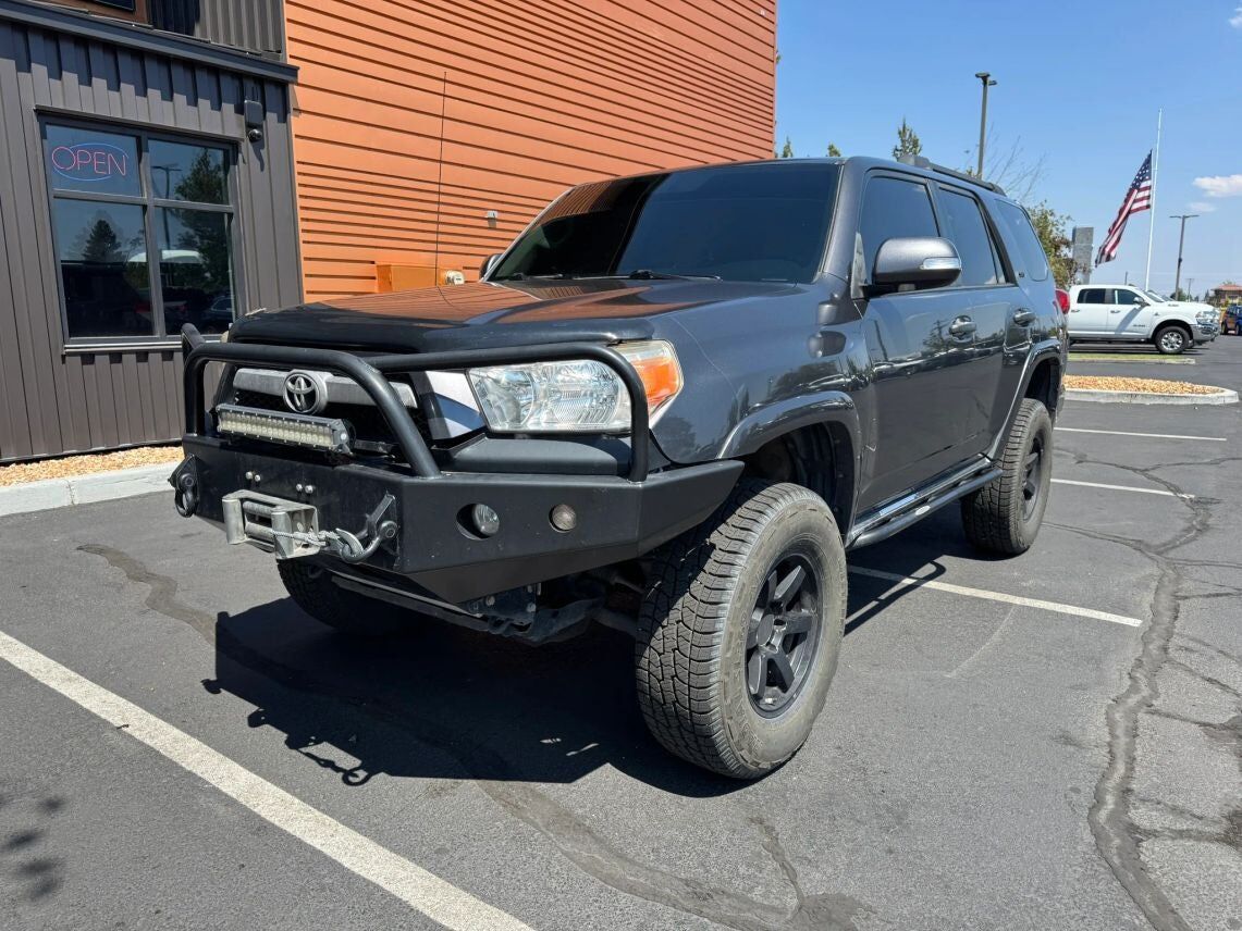 2010 TOYOTA 4-Runner
