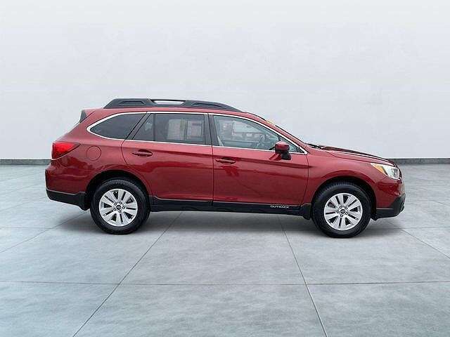 2017 SUBARU Outback