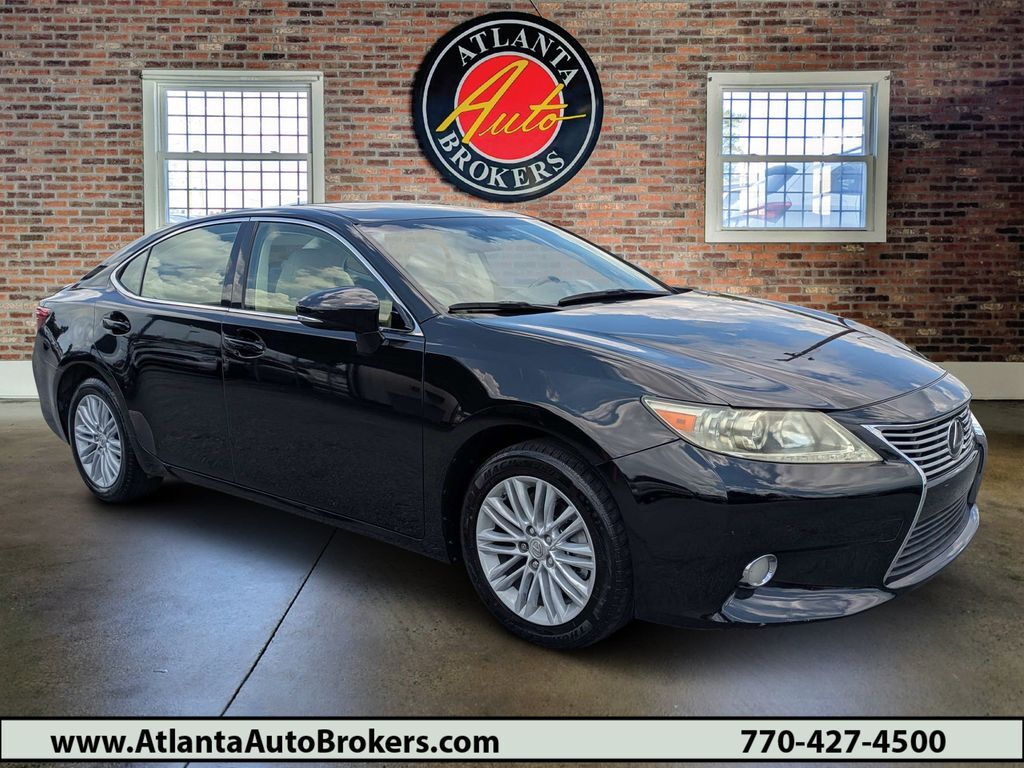 2013 LEXUS ES