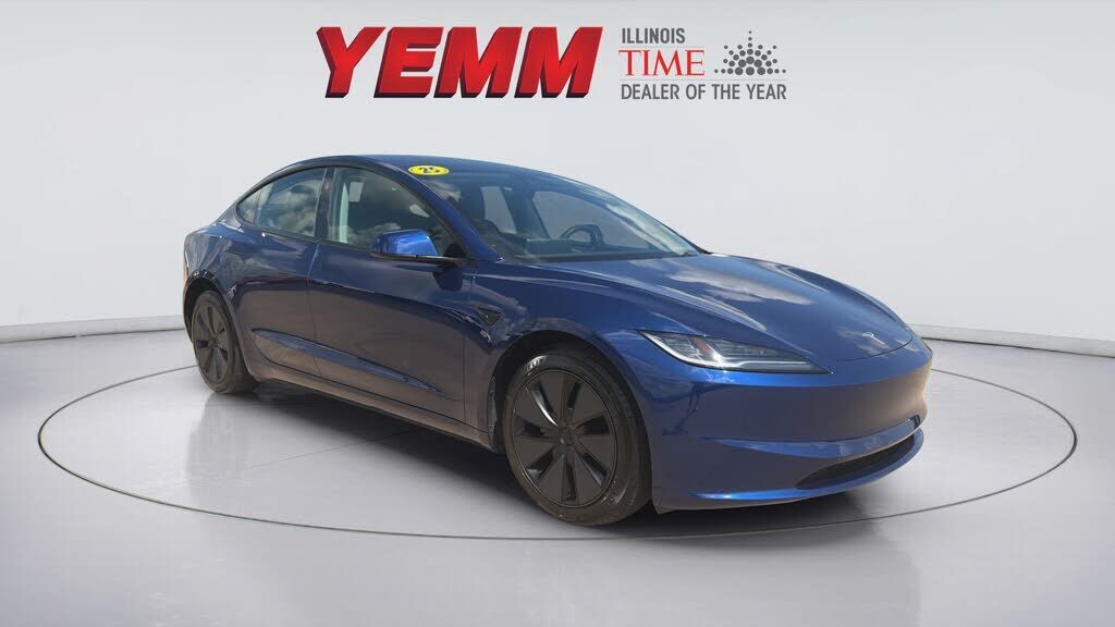 2025 TESLA Model 3