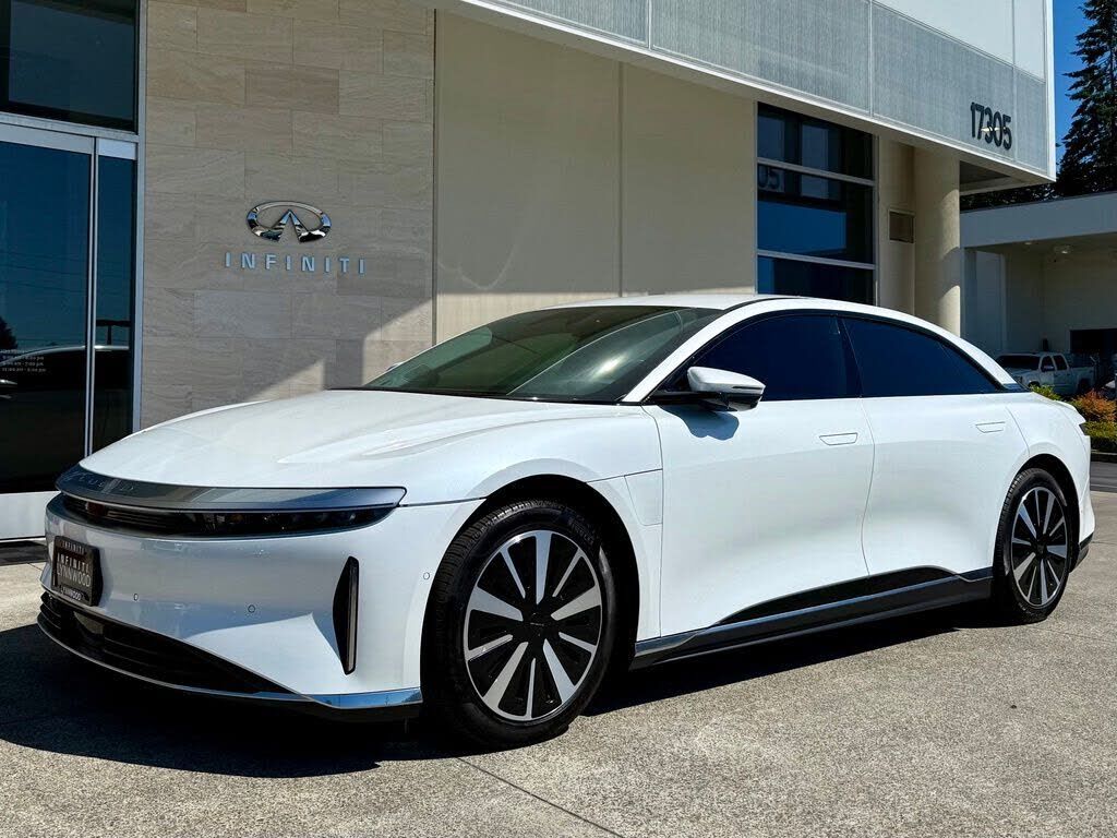 2025 LUCID Air