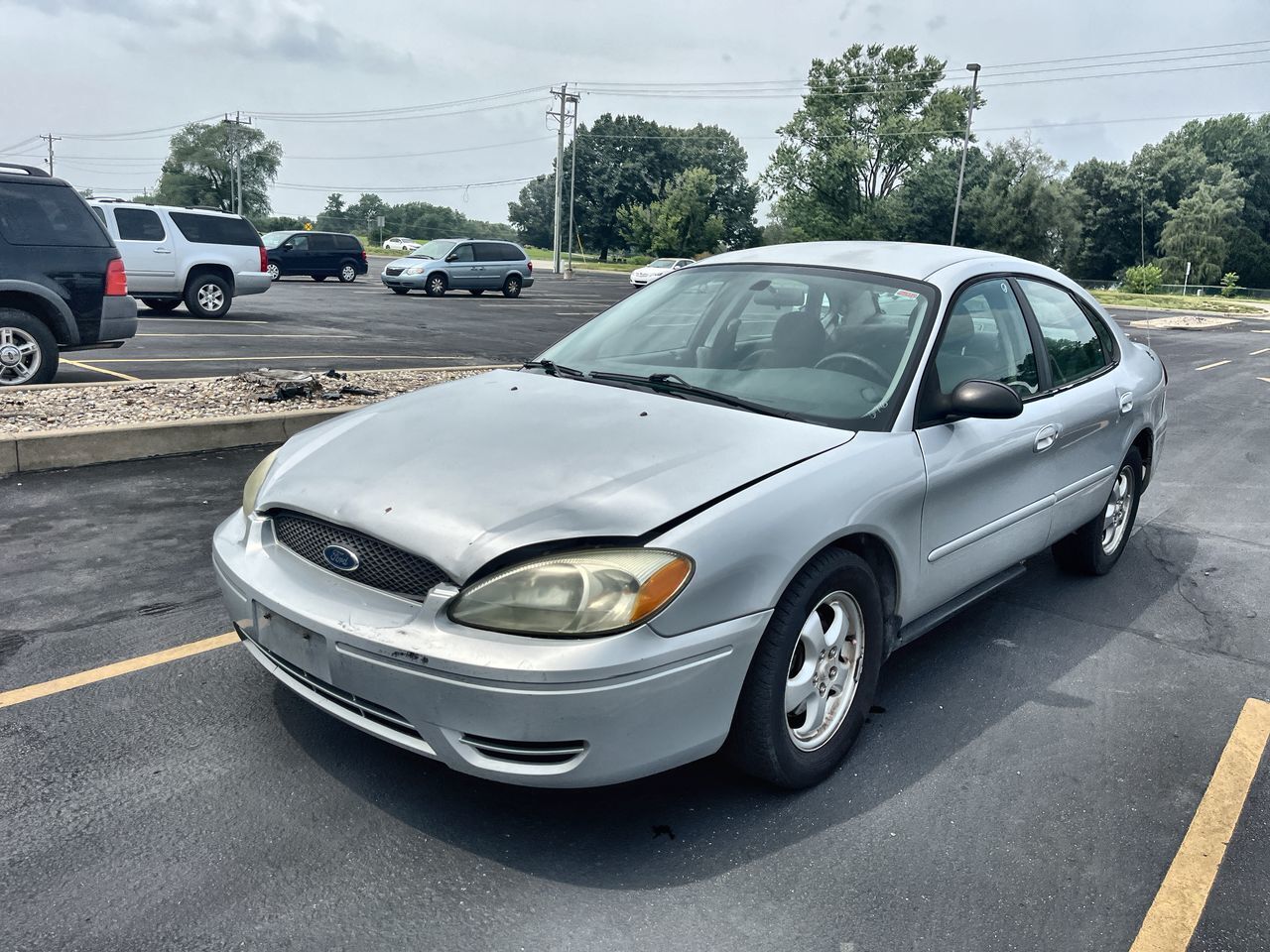 Ford Taurus