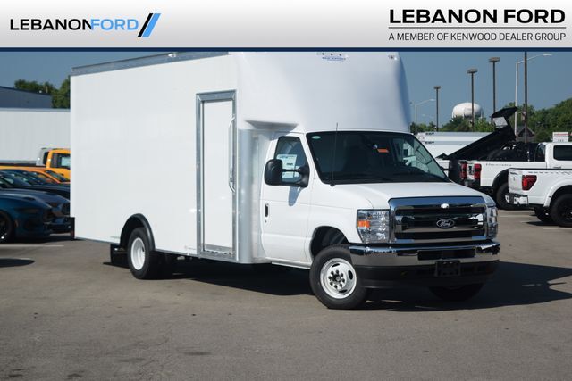 2027 FORD E-450